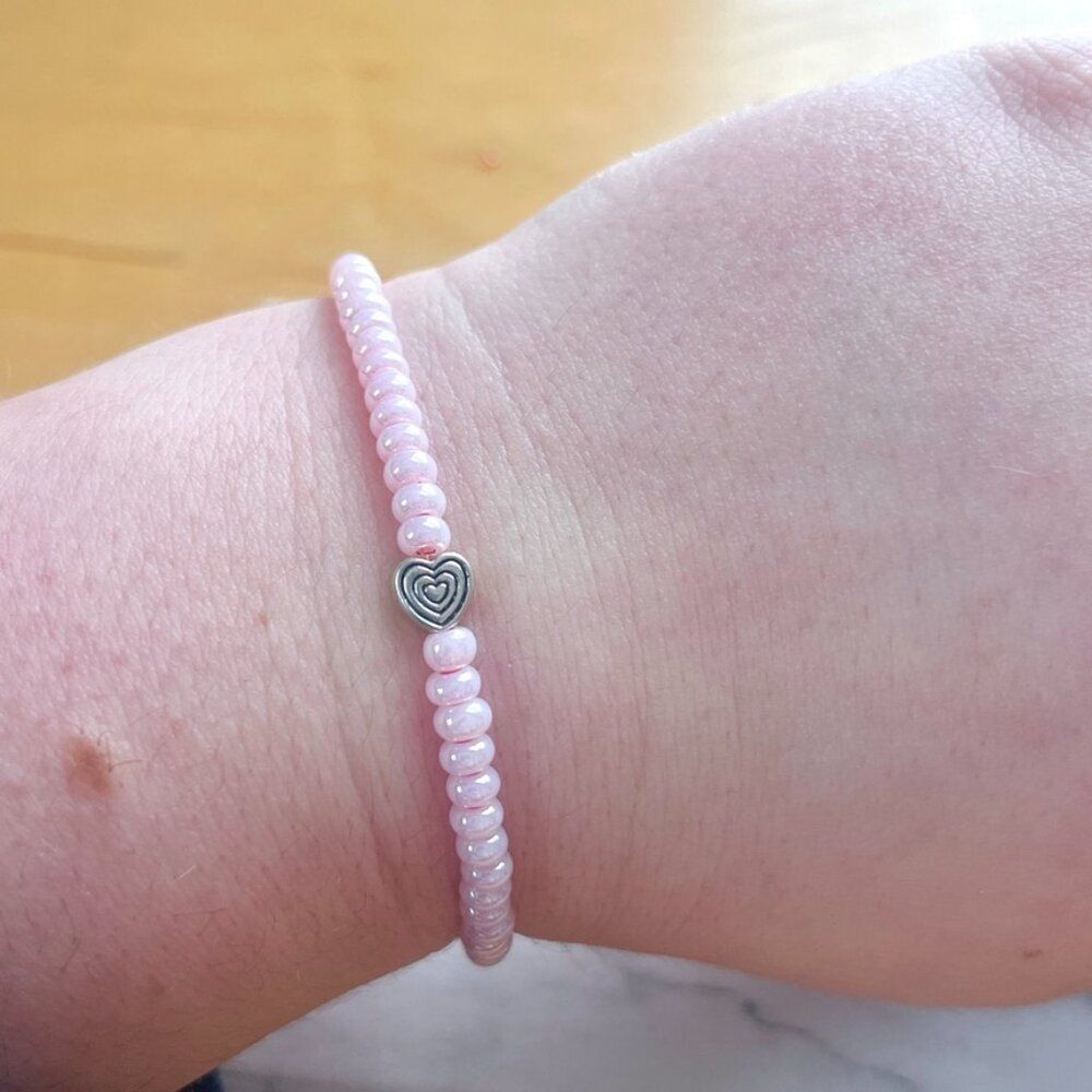 Baby Pink Pearl Elastic Bracelet with Silver Heart Bead